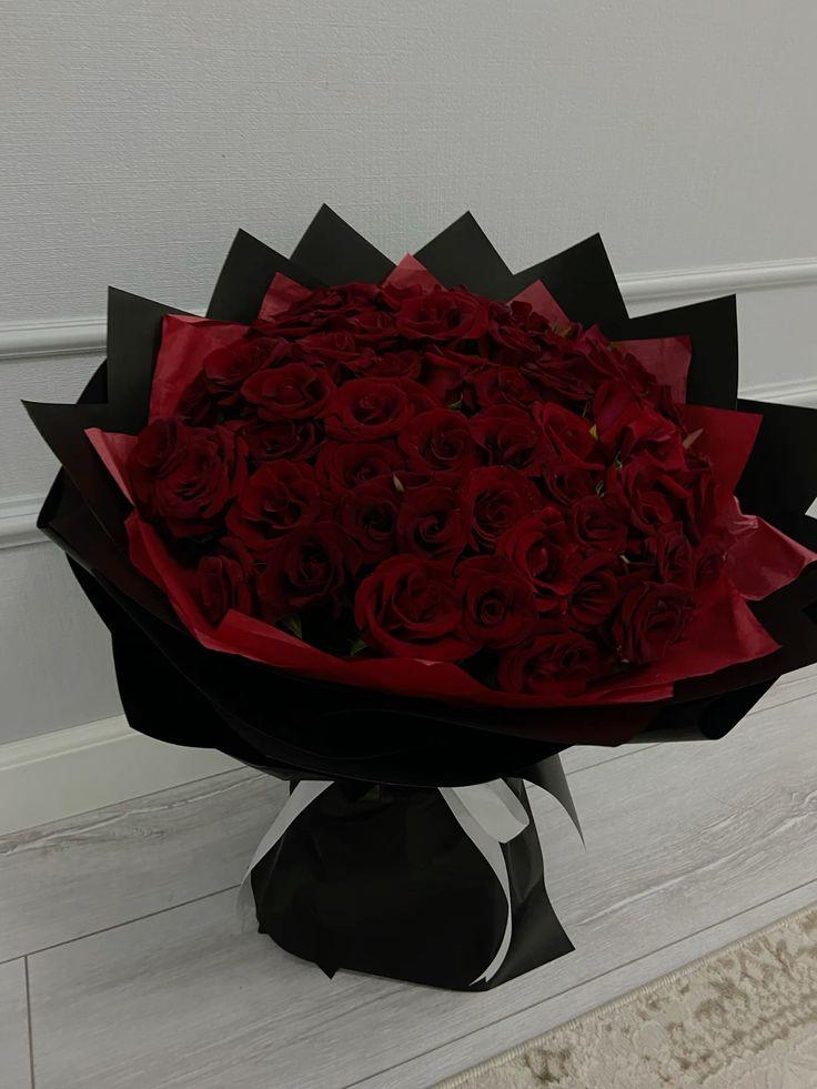 Golden Horizon Center workshop space where corporate flower arrangements are designed and prepared for business delivery